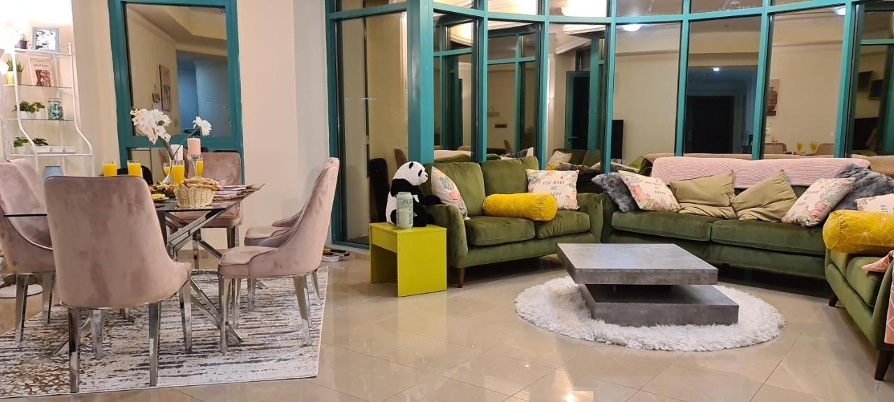 Green Sky Hostel Dubai Exterior photo