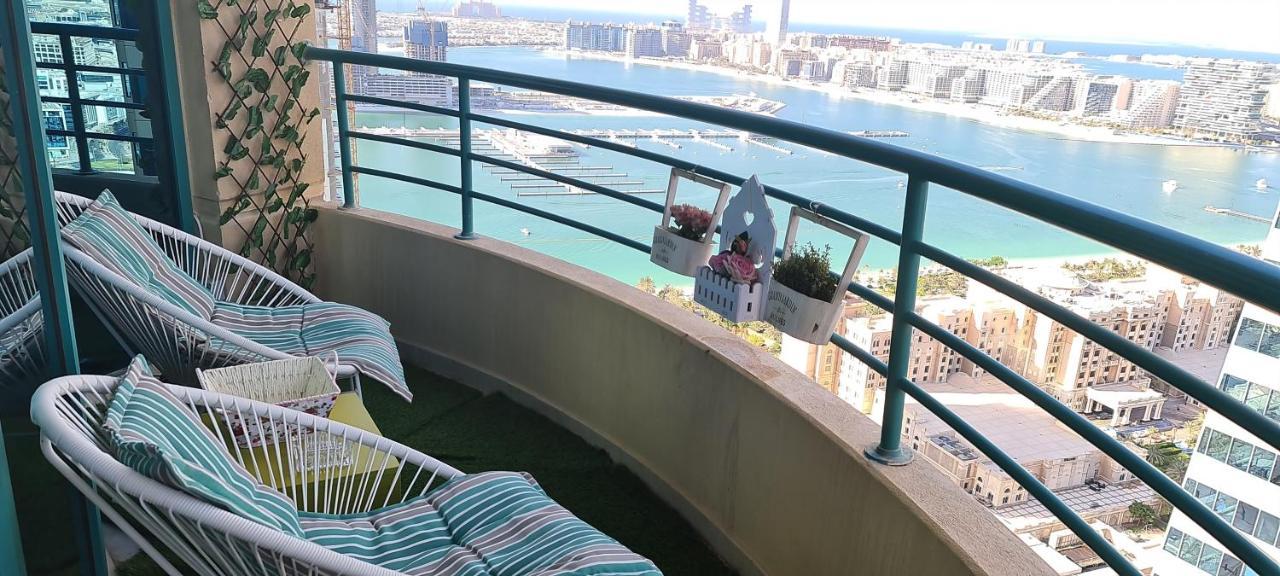 Green Sky Hostel Dubai Exterior photo